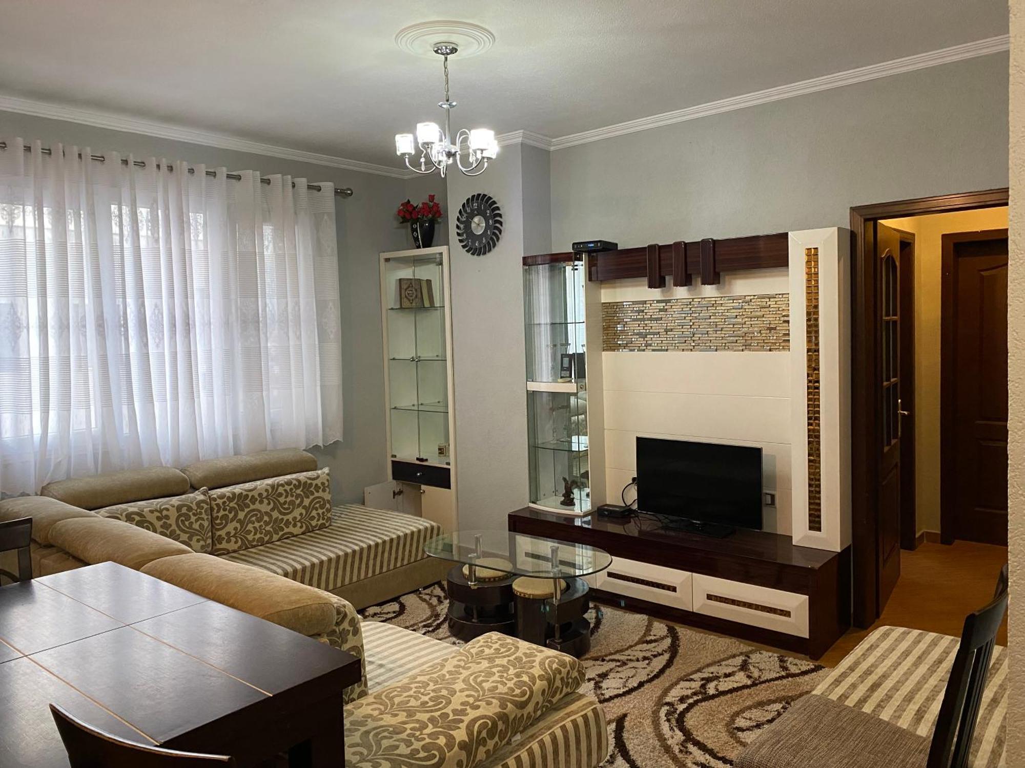 Comfortable 2-Br For 4 Tirana Exterior photo
